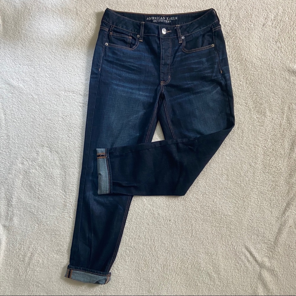 NWOT American Eagle Tomgirl Jean